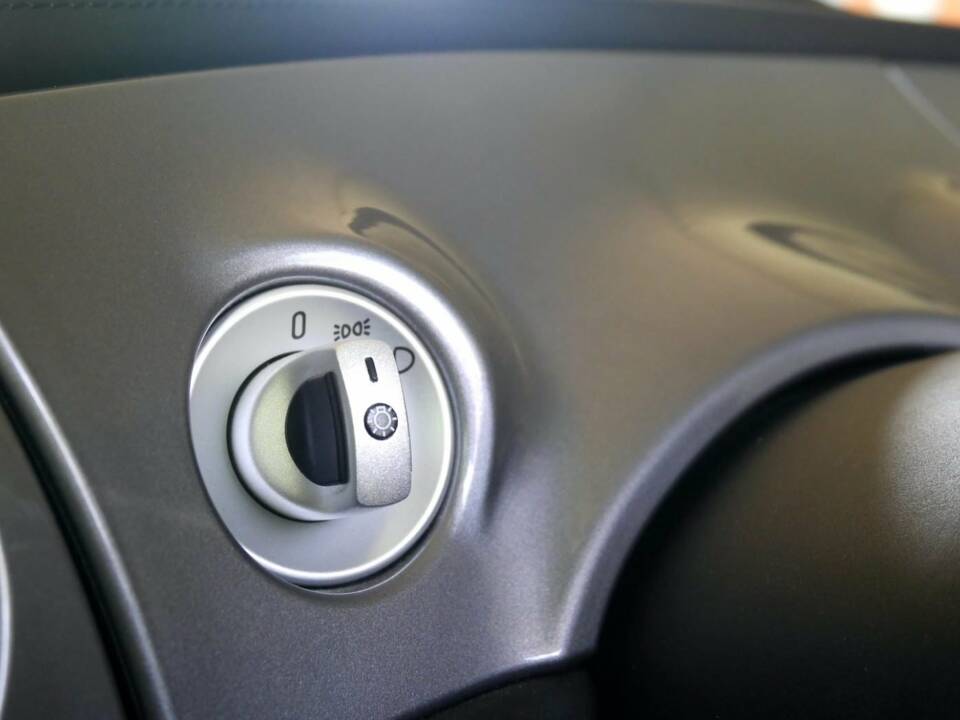 Afbeelding 15/26 van BMW Z8 (2001)