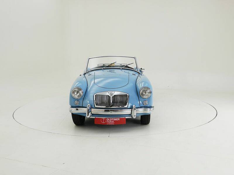 Image 5/15 of MG MGA 1500 (1957)