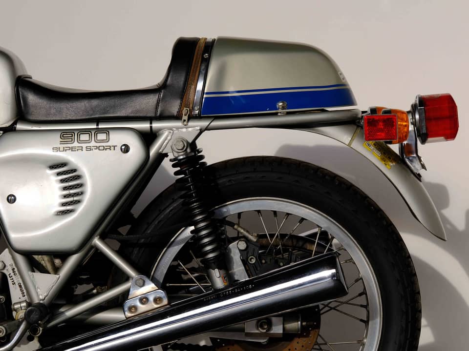 Image 48/54 de Ducati 900 SS (1977)