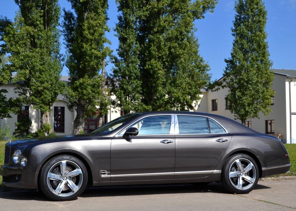 Afbeelding 3/36 van Bentley Mulsanne Speed (2015)