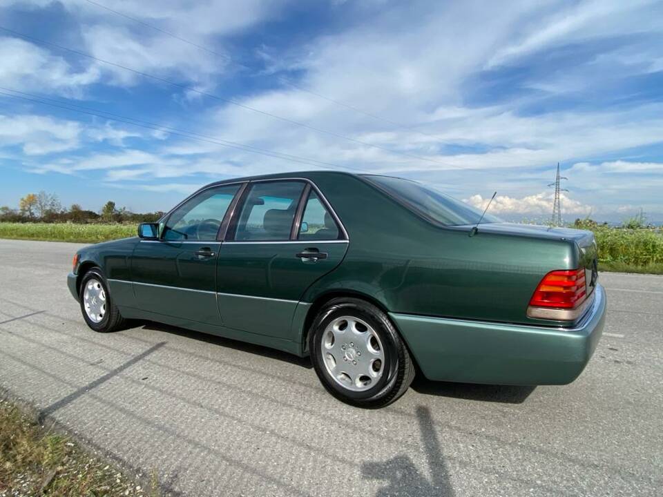 Imagen 17/22 de Mercedes-Benz 500 SE (1991)