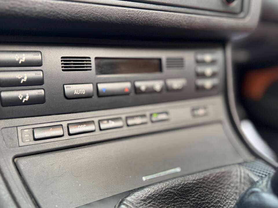 Bild 42/80 von BMW M3 (2001)