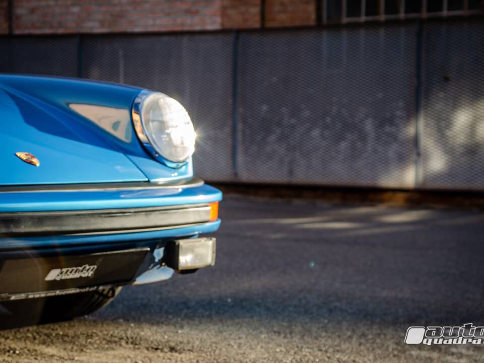 Image 8/13 of Porsche 911 SC 3.0 (1978)