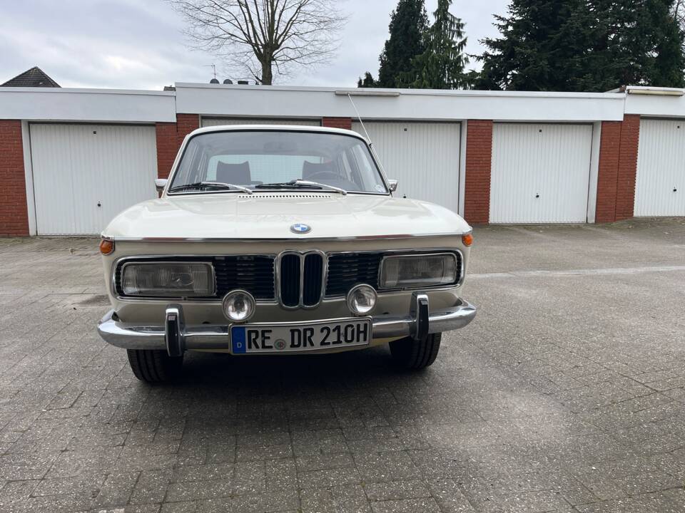Bild 9/31 von BMW 2000 tii (1971)