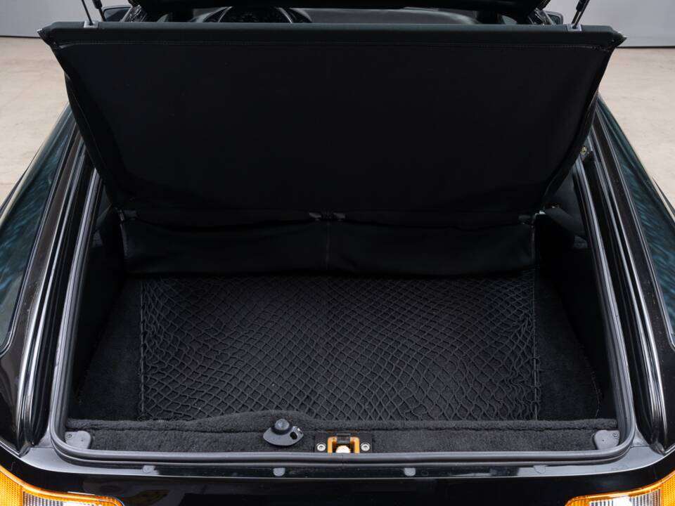 Image 14/43 of Porsche 928 GT (1991)