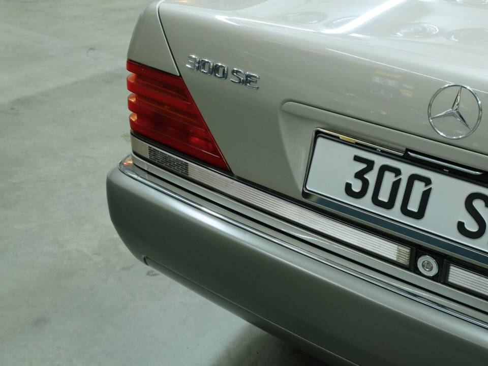 Bild 20/50 von Mercedes-Benz 300 SE (1992)
