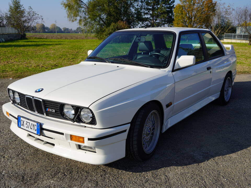 Immagine 16/34 di BMW M3 (1987)