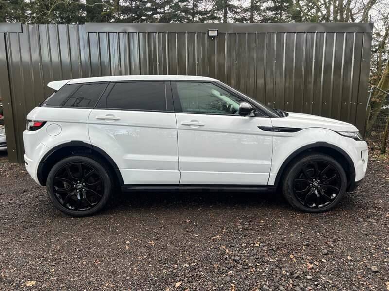 Image 6/26 of Land Rover Range Rover Evoque TD4 (2015)