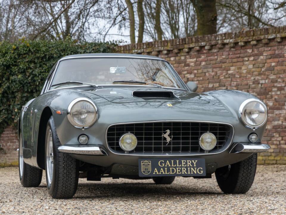 Image 38/50 of Ferrari 250 GT SWB Berlinetta (1962)