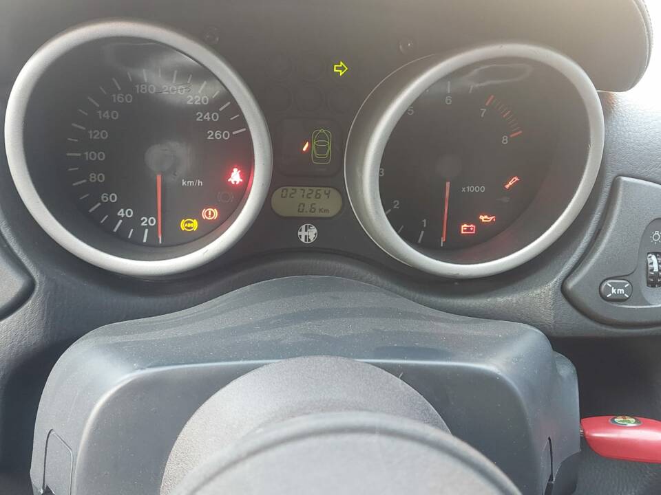 Image 7/13 of Alfa Romeo GTV 3.0 V6 24V (2000)