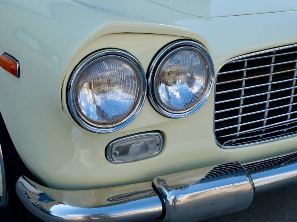 Imagen 28/40 de Lancia Flaminia GT Touring (1961)