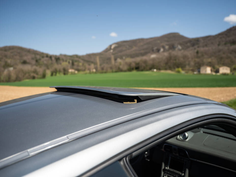 Image 24/82 of Porsche 911 Carrera 4S (WLS) (2006)
