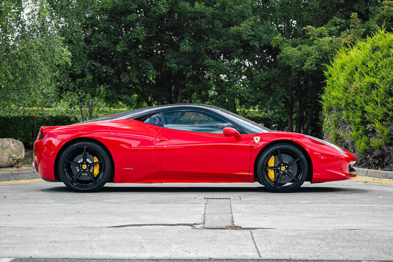 Image 5/50 of Ferrari 458 Italia (2012)