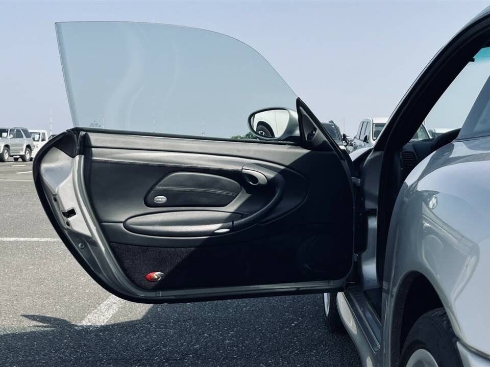 Image 9/39 of Porsche 911 Carrera 4S (2002)
