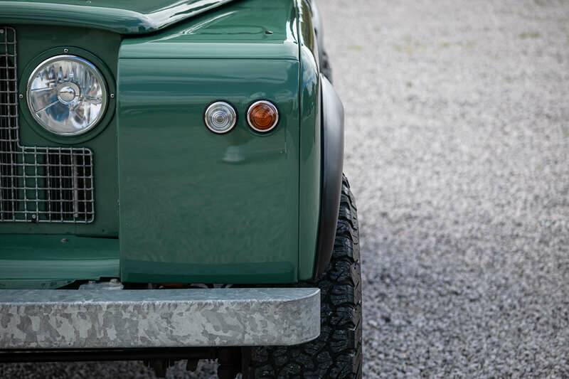 Image 31/41 of Land Rover 90 (1988)