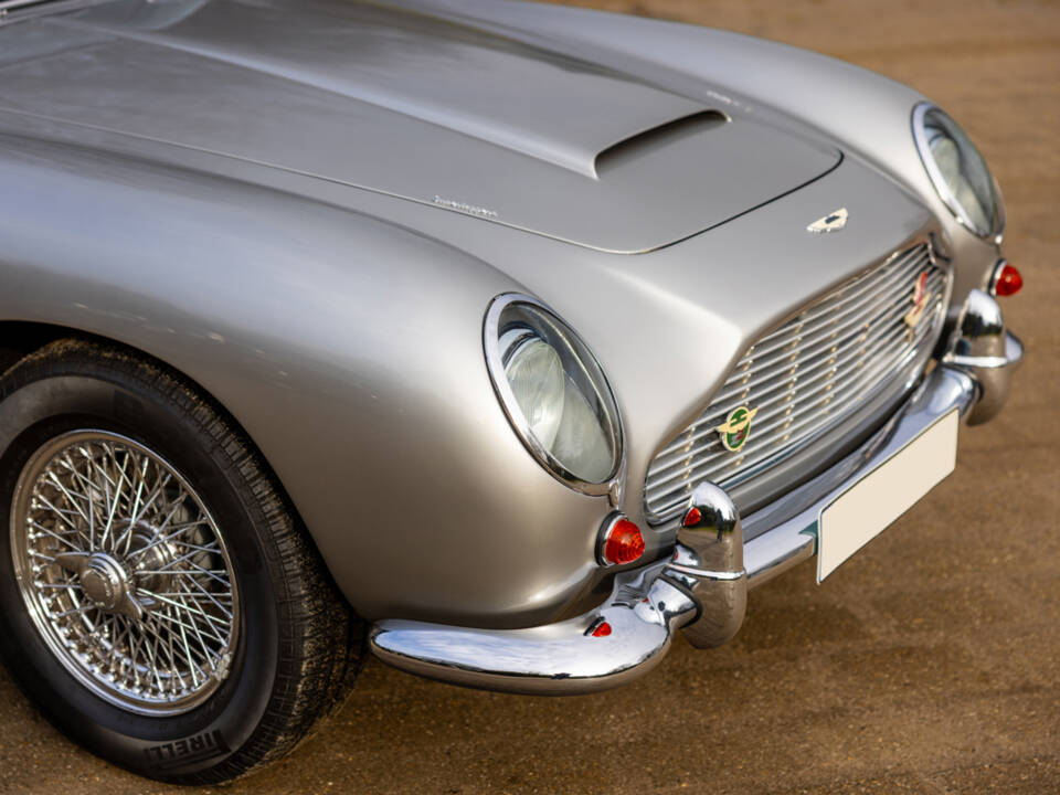 Image 29/50 of Aston Martin DB 5 (1964)