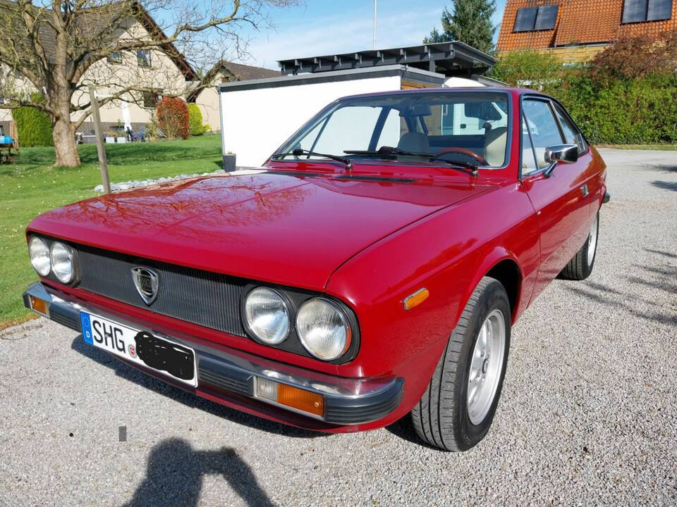 Imagen 3/8 de Lancia Beta Coupe 1600 (1977)