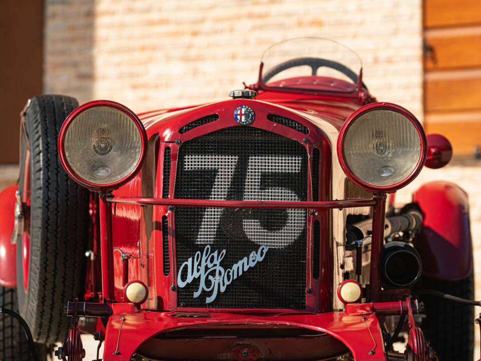 Obraz 50/50 pojazdu Alfa Romeo 6C 1750 Gran Sport (1931)