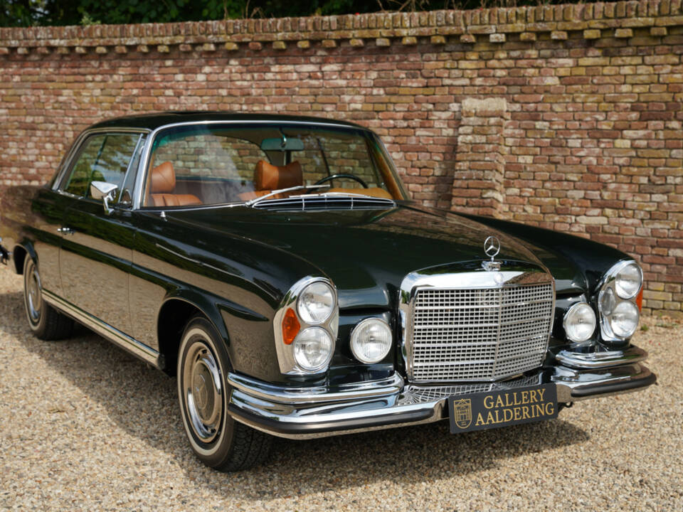 Image 50/50 of Mercedes-Benz 280 SE 3,5 (1971)