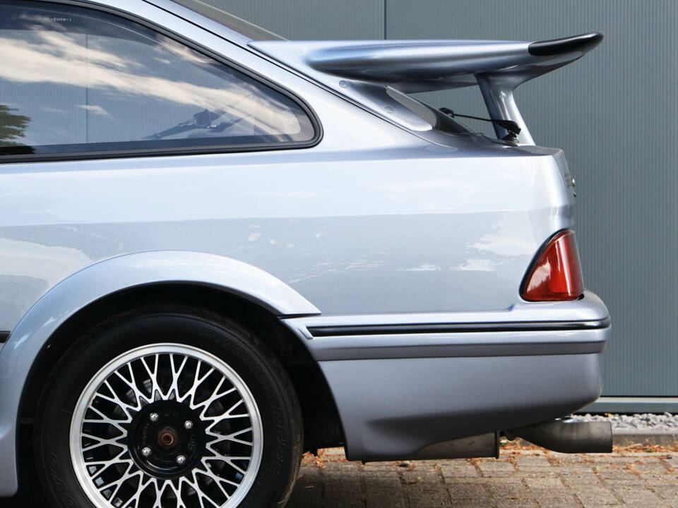Immagine 30/47 di Ford Sierra RS Cosworth (1987)