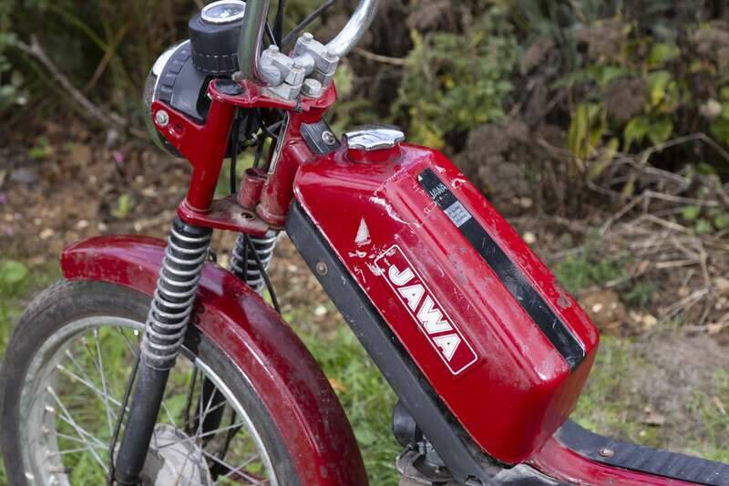 Immagine 18/27 di Jawa 50 (1992)