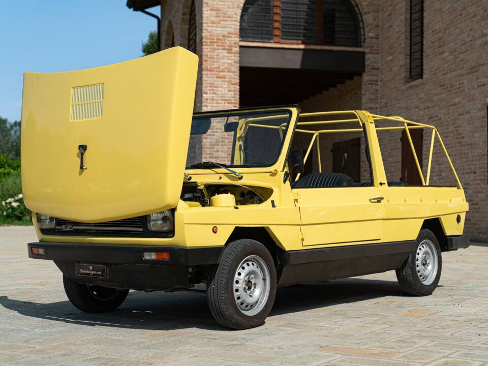 Image 41/50 of FIAT 127 Moretti Midimaxi 900 (1980)