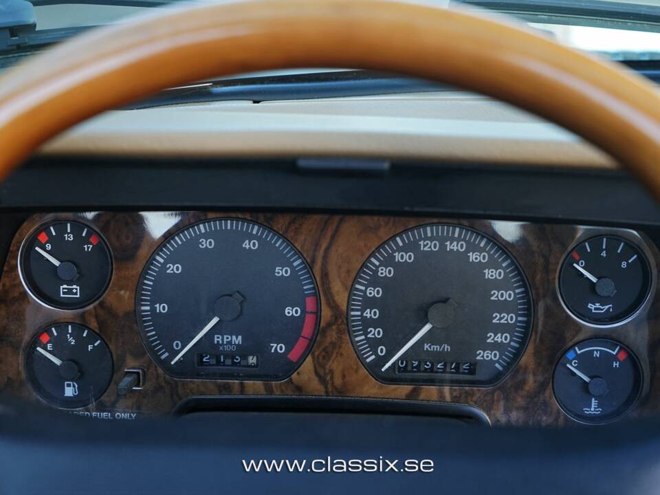 Afbeelding 18/22 van Jaguar XJS 4.0 Celebration (1996)