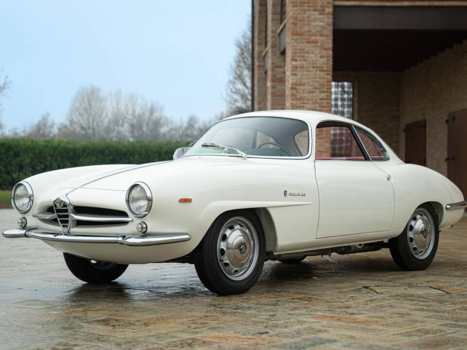 Obraz 1/50 pojazdu Alfa Romeo Giulia Sprint Speciale (1964)
