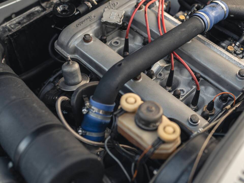 Image 31/32 of Alfa Romeo Alfetta GTV 2000 (1977)