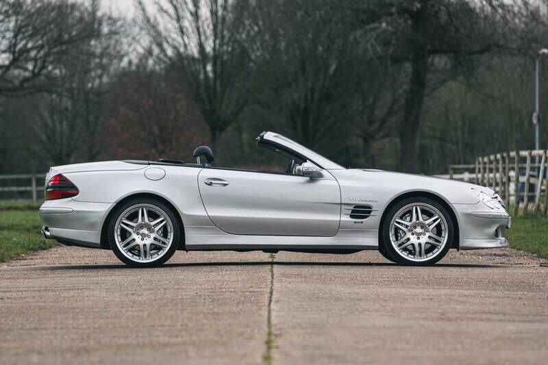 Image 5/7 of Mercedes-Benz SL 55 AMG (2004)