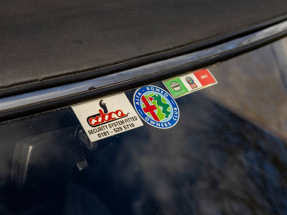 Afbeelding 50/50 van Alfa Romeo 2.0 Spider (1989)