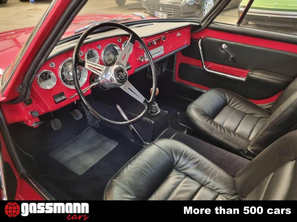 Image 6/10 de FIAT Ghia 1500 GT (1965)