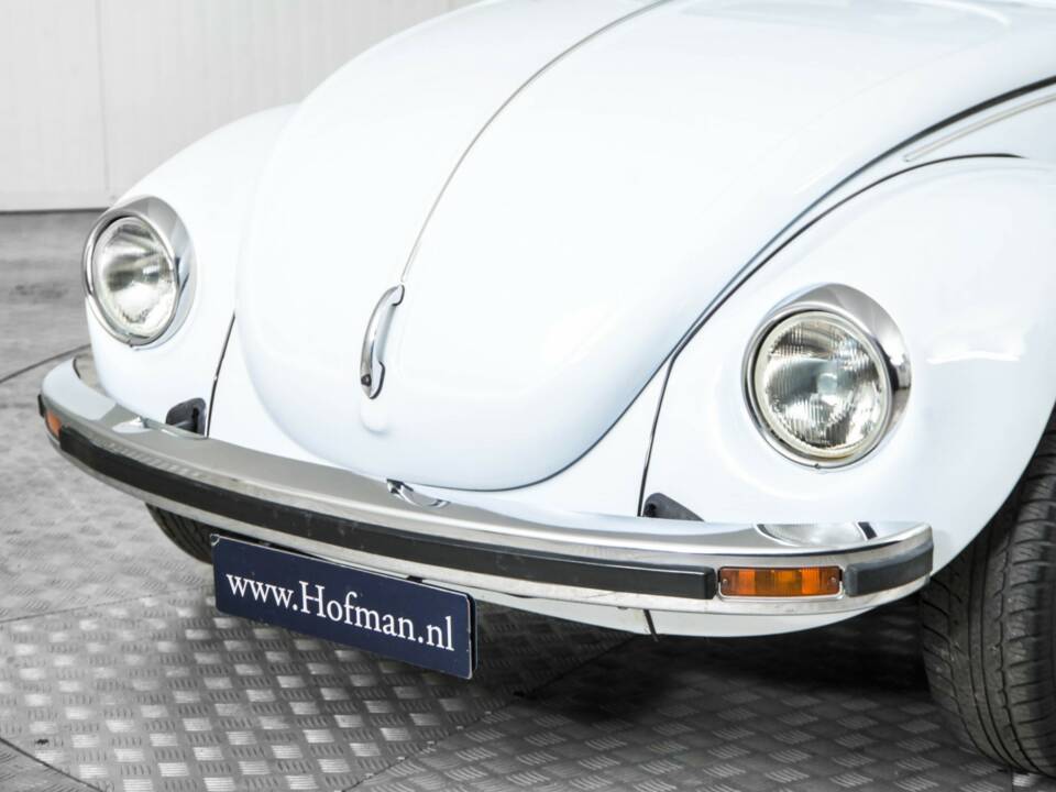 Bild 18/50 von Volkswagen Käfer 1303 LS (1976)