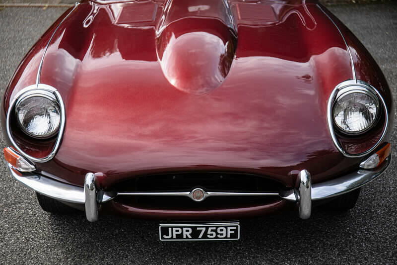 Image 19/40 de Jaguar Type E 4.2 (1967)