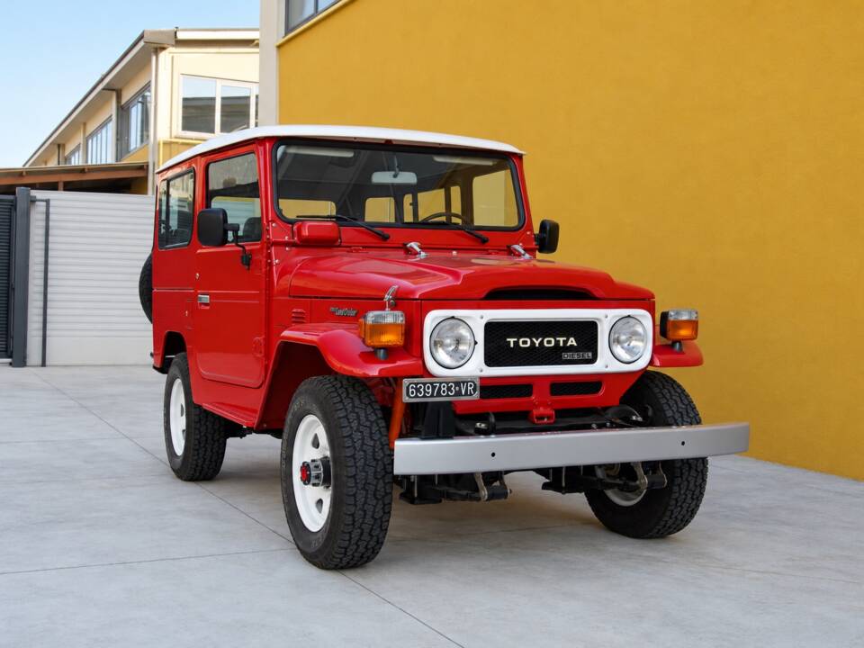 Bild 1/17 von Toyota Landcruiser BJ 42 (1984)