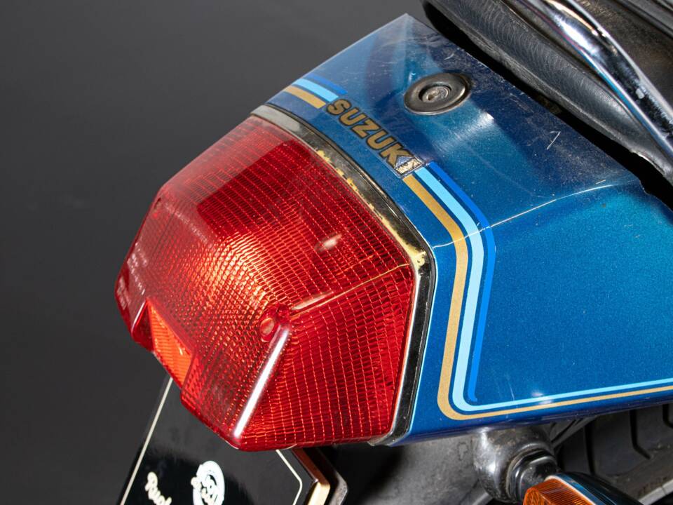 Bild 41/50 von Suzuki DUMMY (1981)