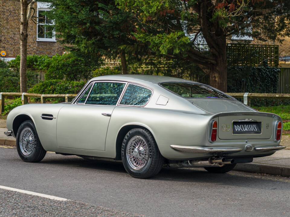 Bild 4/27 von Aston Martin DB 6 Mk II (1971)