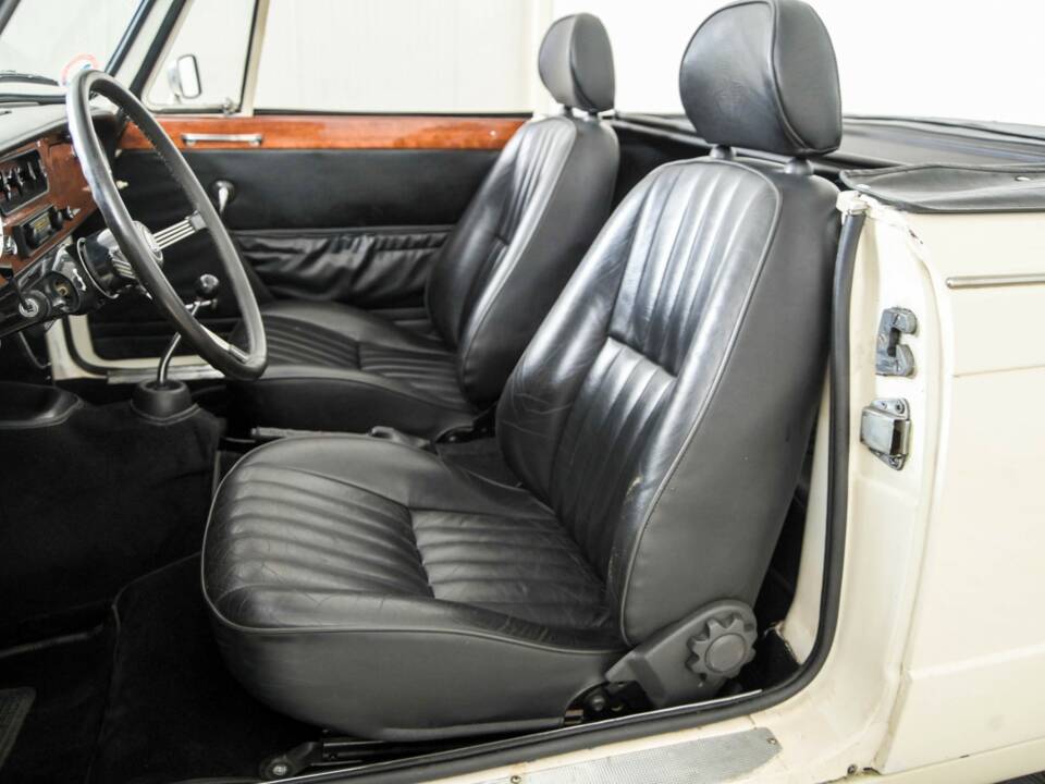 Bild 28/50 von Triumph Vitesse 6 (1970)