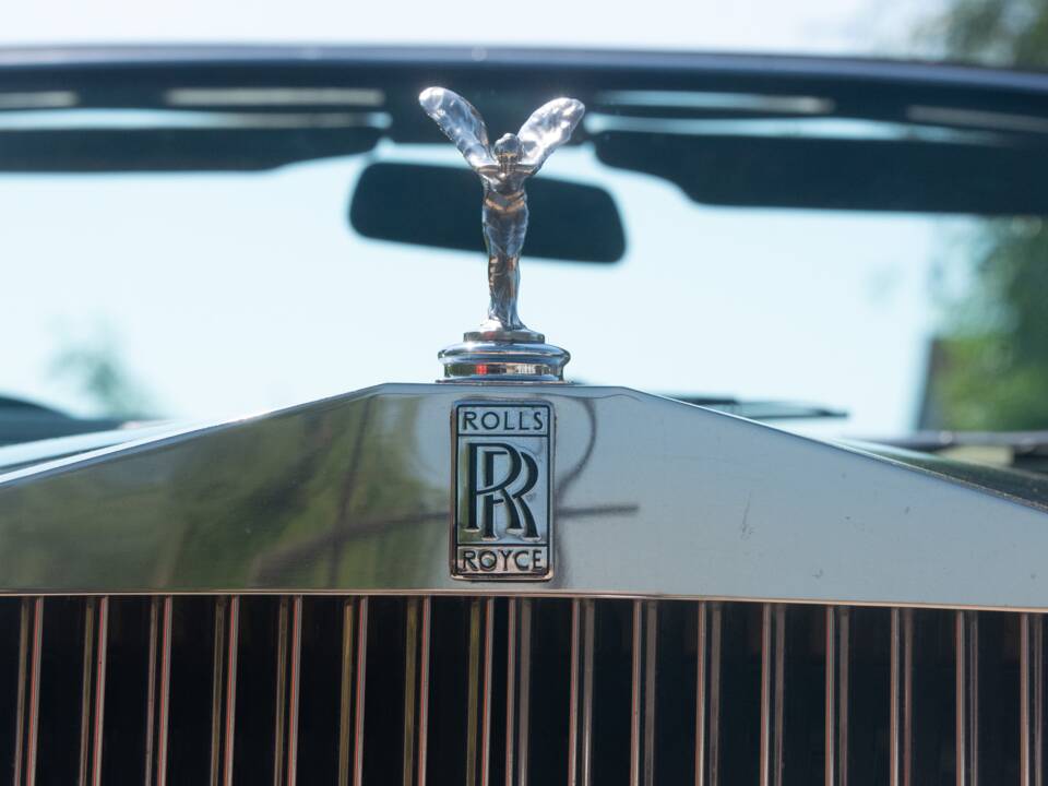Immagine 16/46 di Rolls-Royce Corniche I (1981)