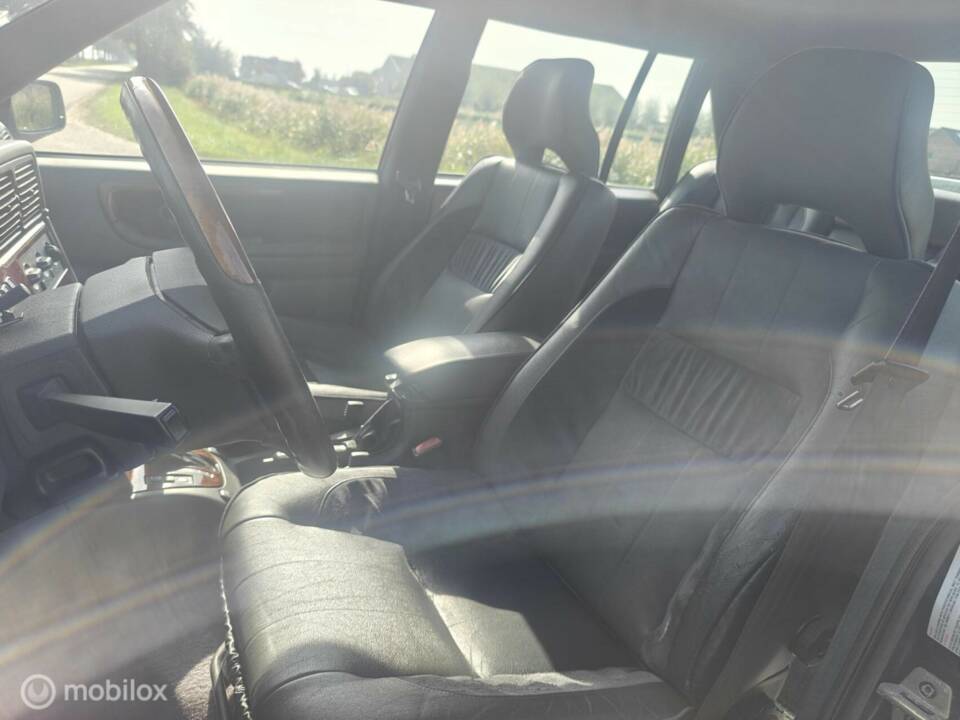Bild 15/37 von Volvo S90 3.0i (1998)