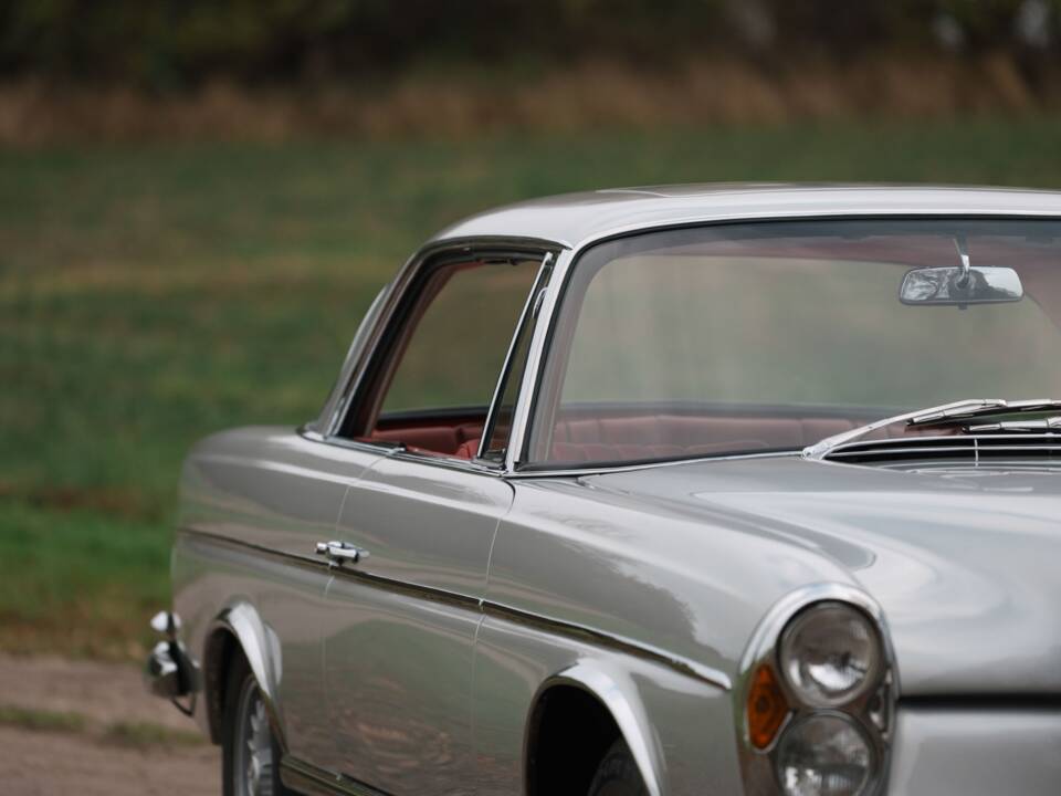 Bild 6/40 von Mercedes-Benz 300 SE (1965)