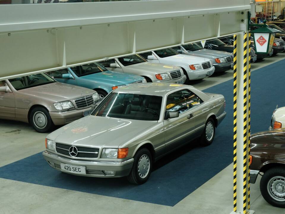 Image 4/50 of Mercedes-Benz 420 SEC (1989)