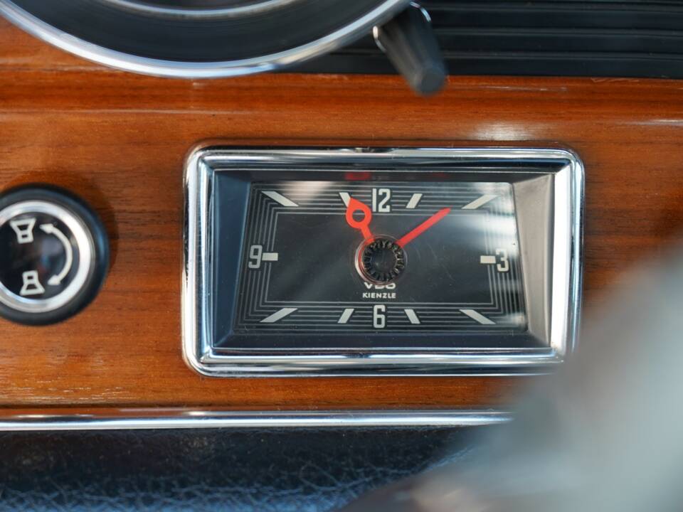 Bild 18/50 von Mercedes-Benz 300 SEL 6.3 (1972)