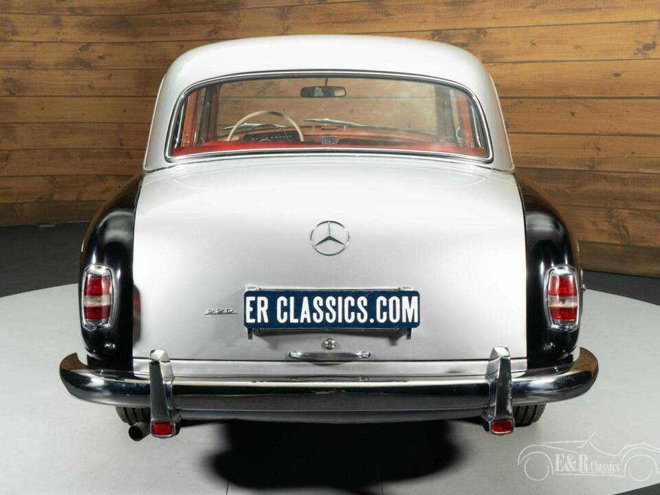Image 16/19 de Mercedes-Benz 220 a (1955)