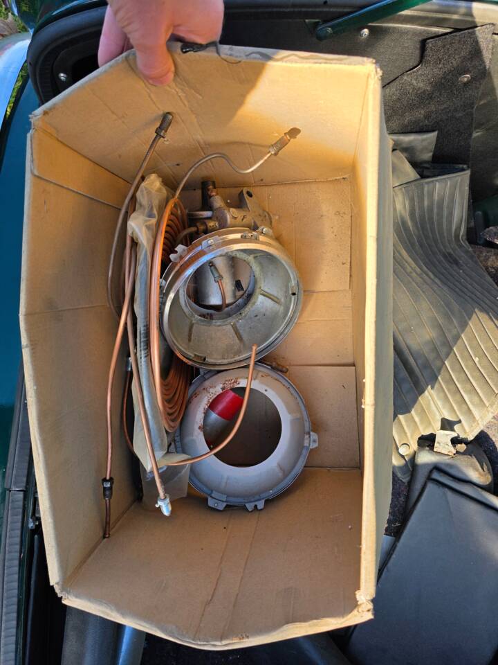 Image 37/42 of Sunbeam Alpine Mk IV (1964)