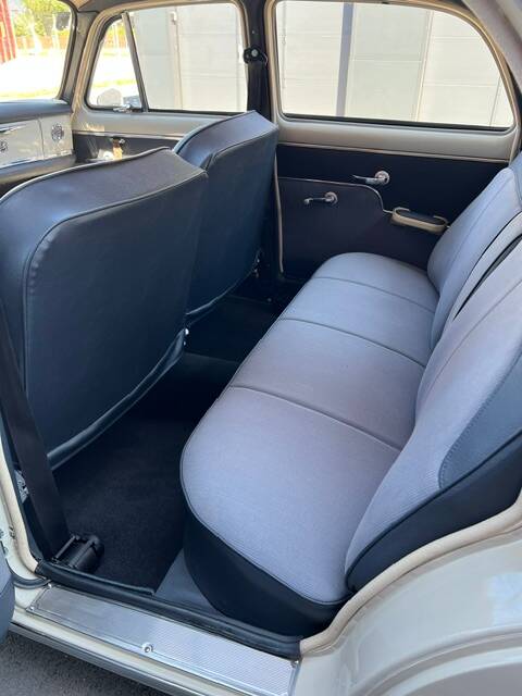 Bild 10/29 von Peugeot 403 (1959)