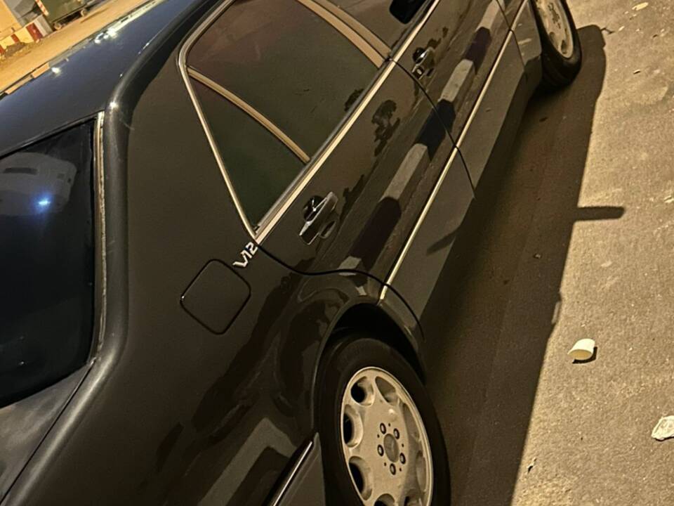 Image 68/80 de Mercedes-Benz 600 SEL (1993)