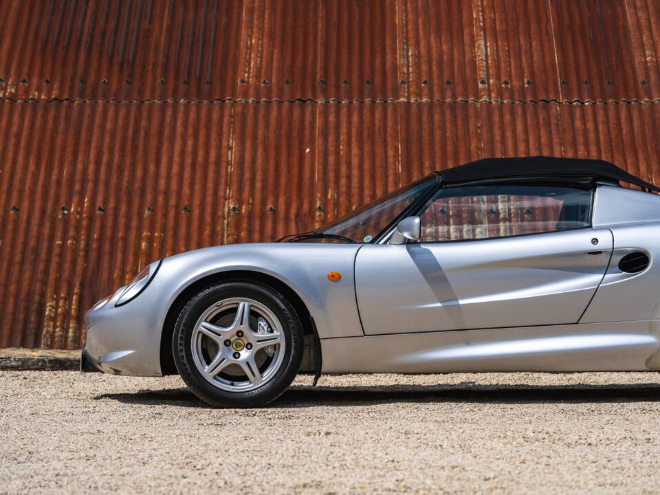 Image 12/37 de Lotus Elise 111 (1998)