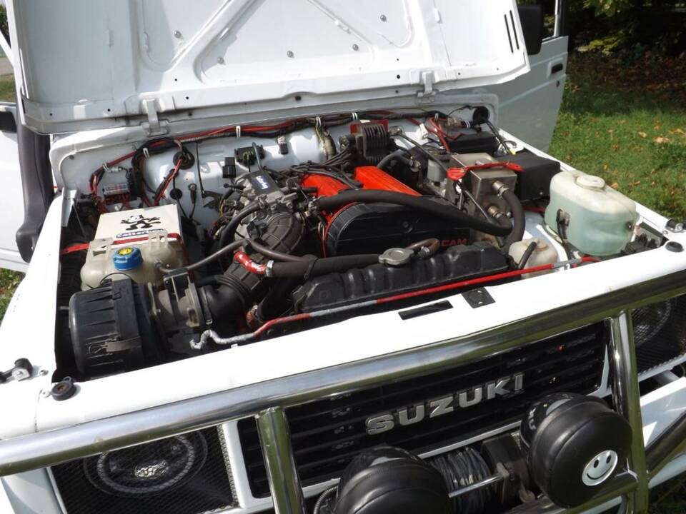Bild 27/50 von Suzuki SJ Samurai (1989)
