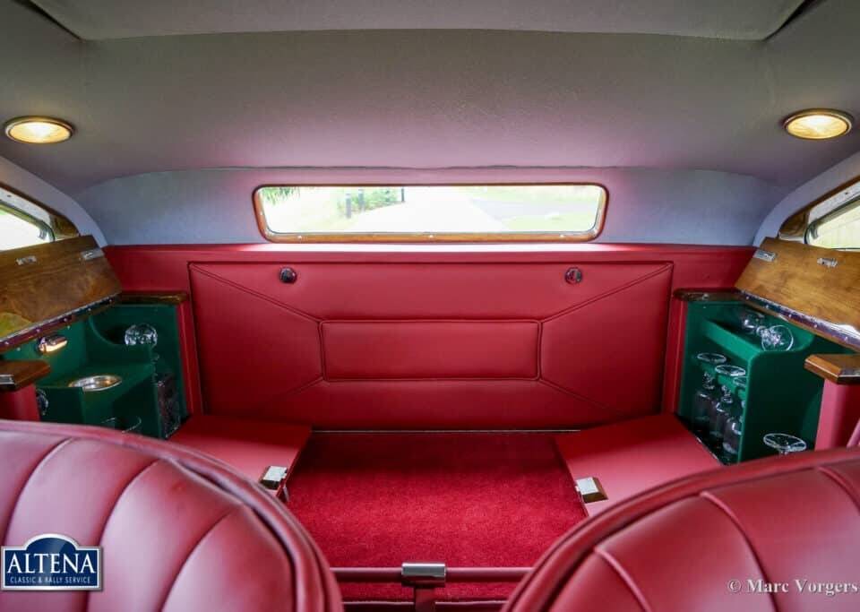 Image 24/88 of Bentley Speed Six “Blue Train” (1949)